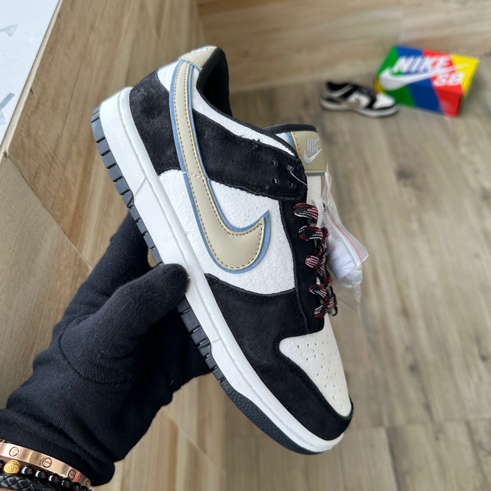 SB Dunk Premium Shoes - AmazingBaba