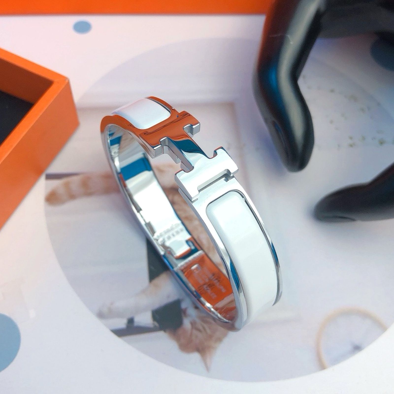 H clic Bracelet
