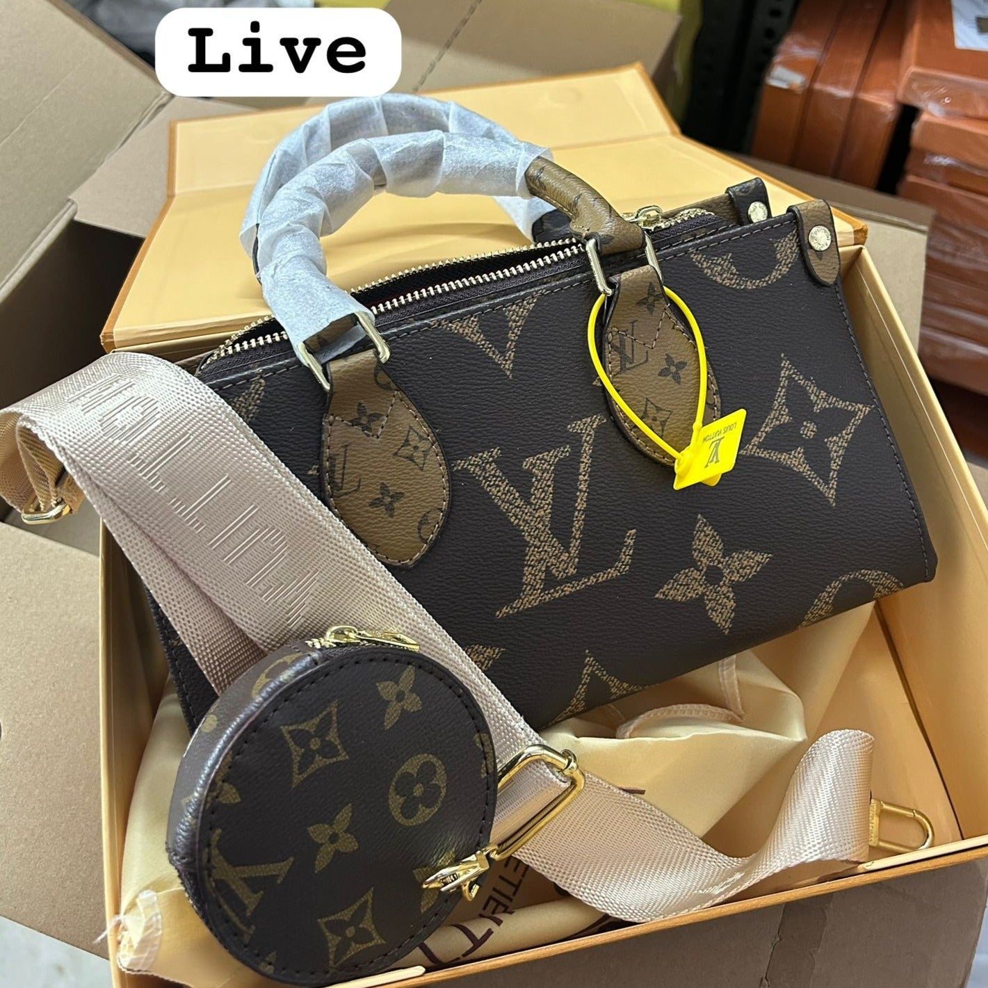 Lv on the go premium bag - AmazingBaba