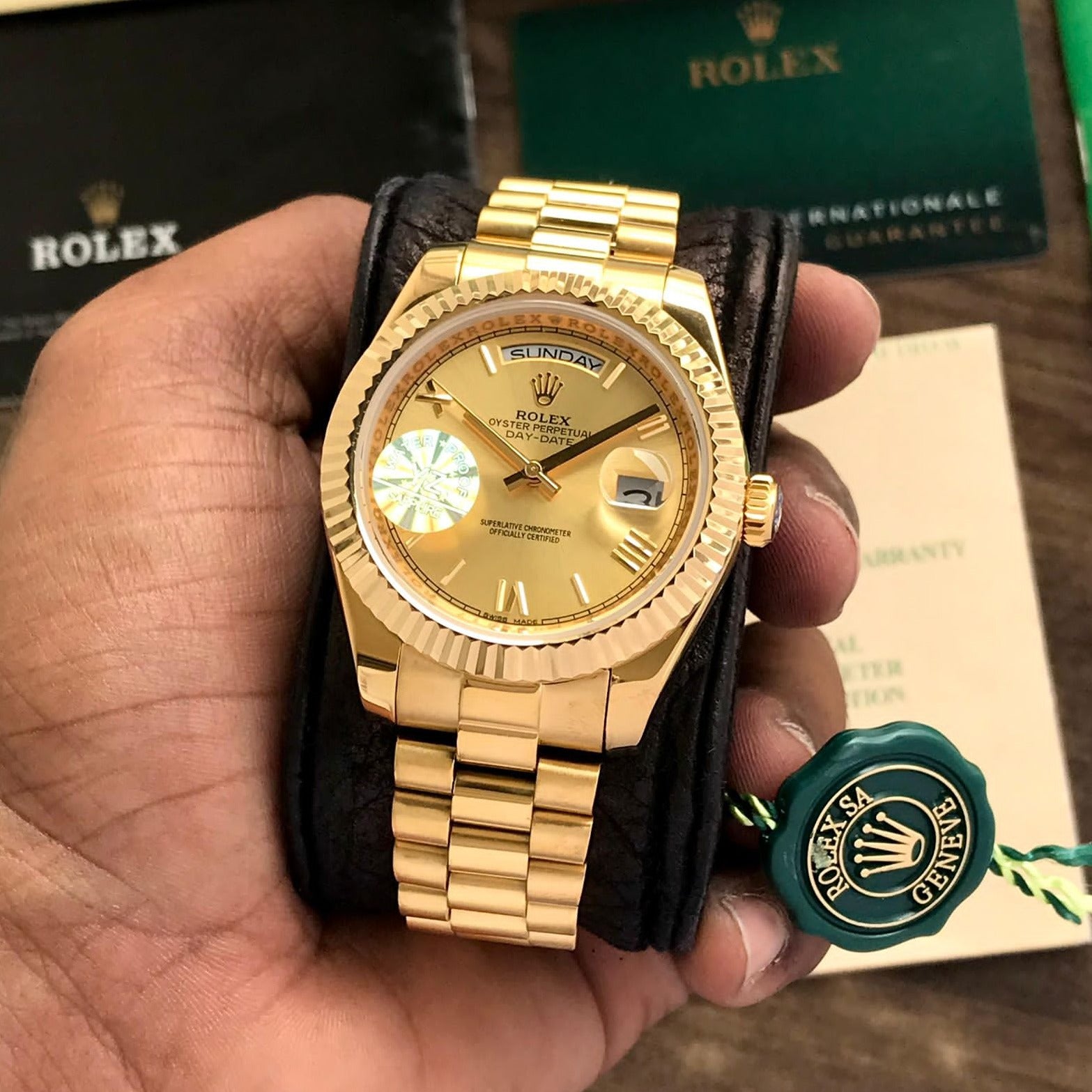 Exclusive DayDate Gold edition watch - AmazingBaba