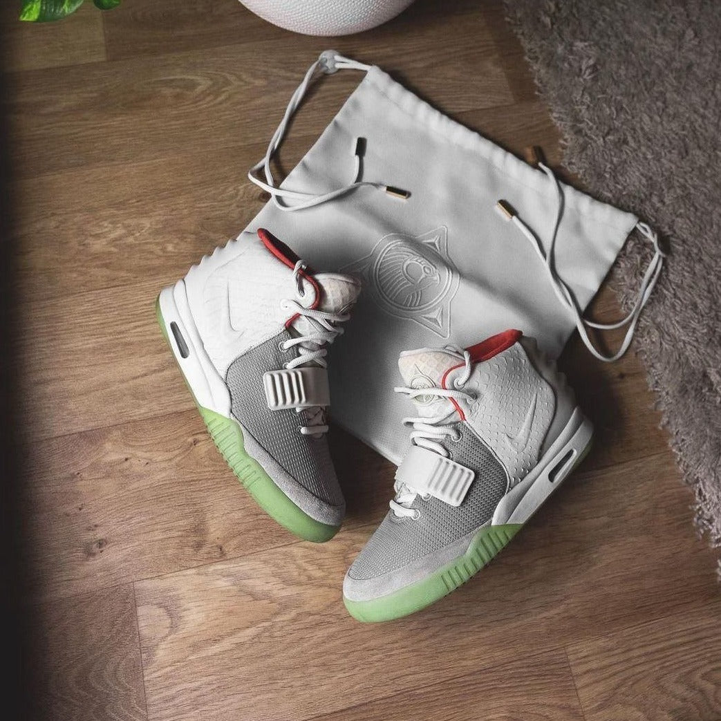 Air yeezy 2 fit hotsell