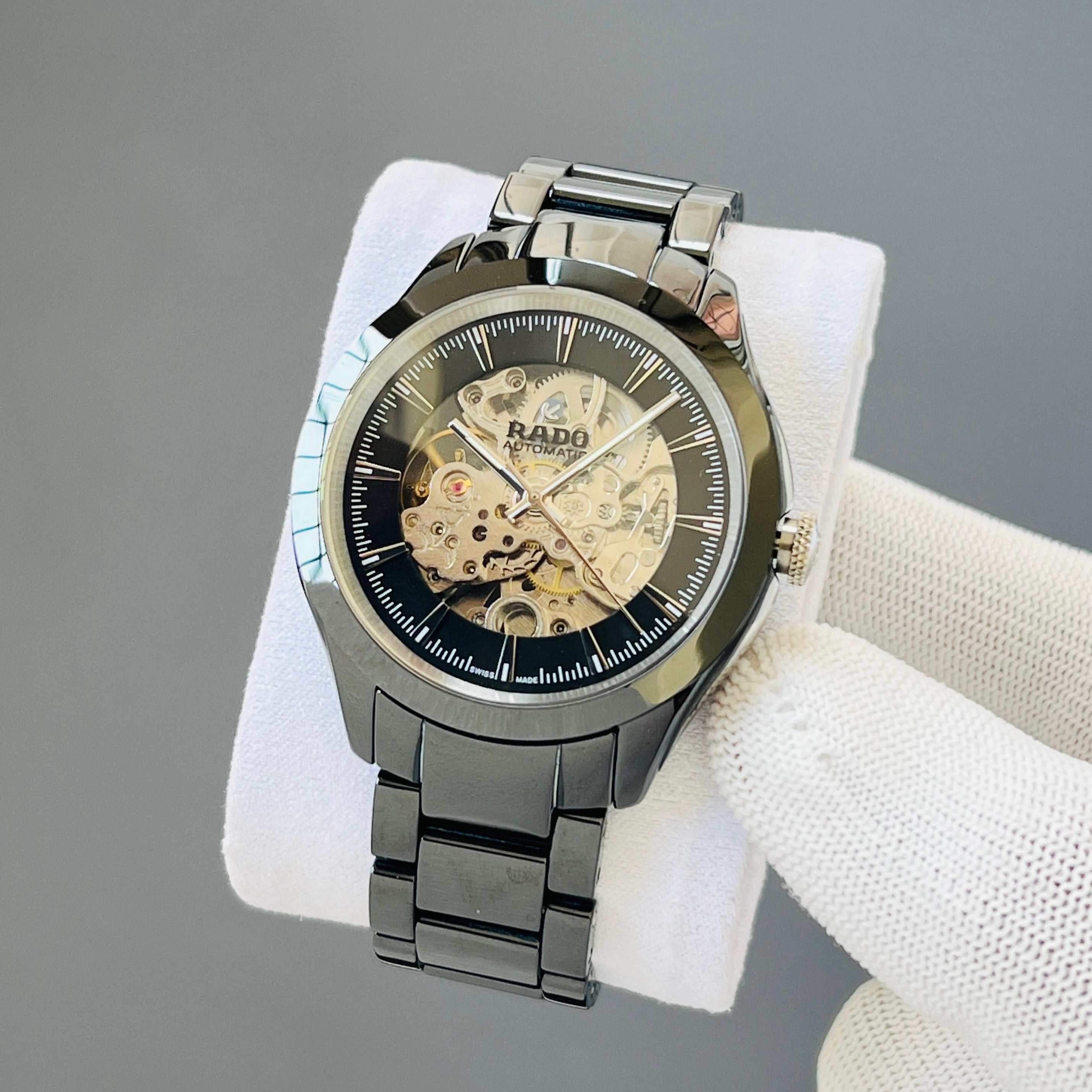 Hyperchrome Skeleton automatic watch