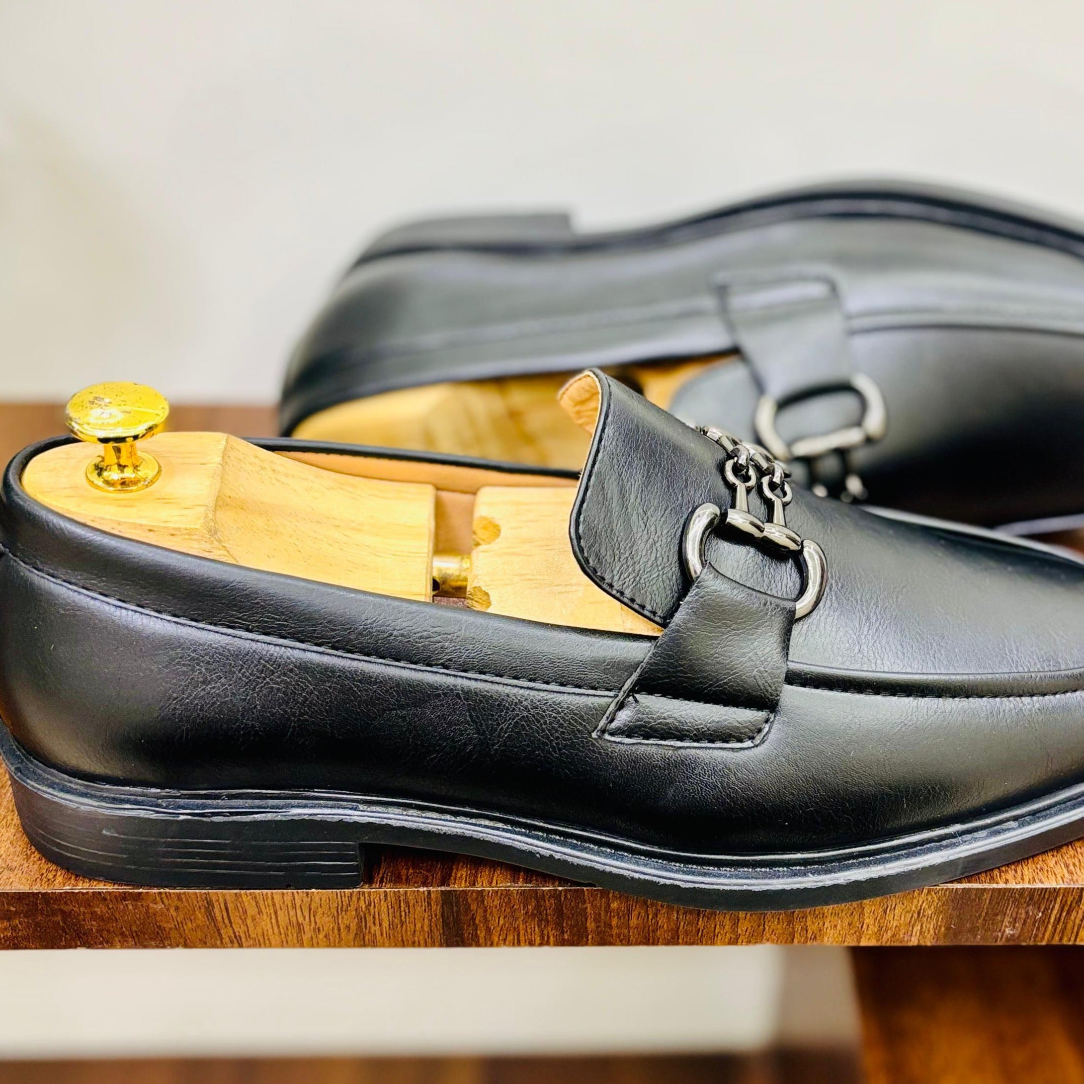 Amazing premium quality loafer shoes - AmazingBaba
