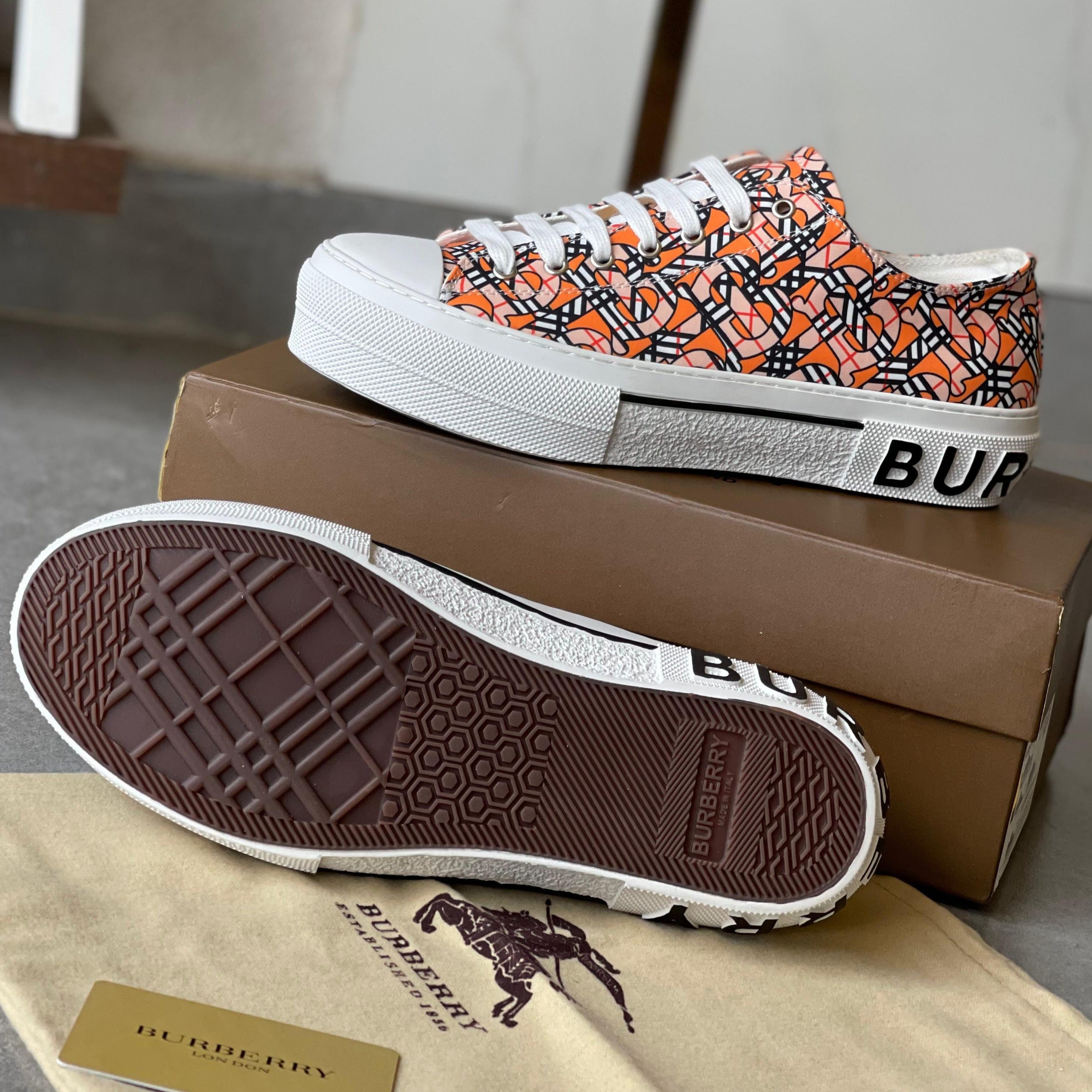 Bburry Premium quality shoes - AmazingBaba