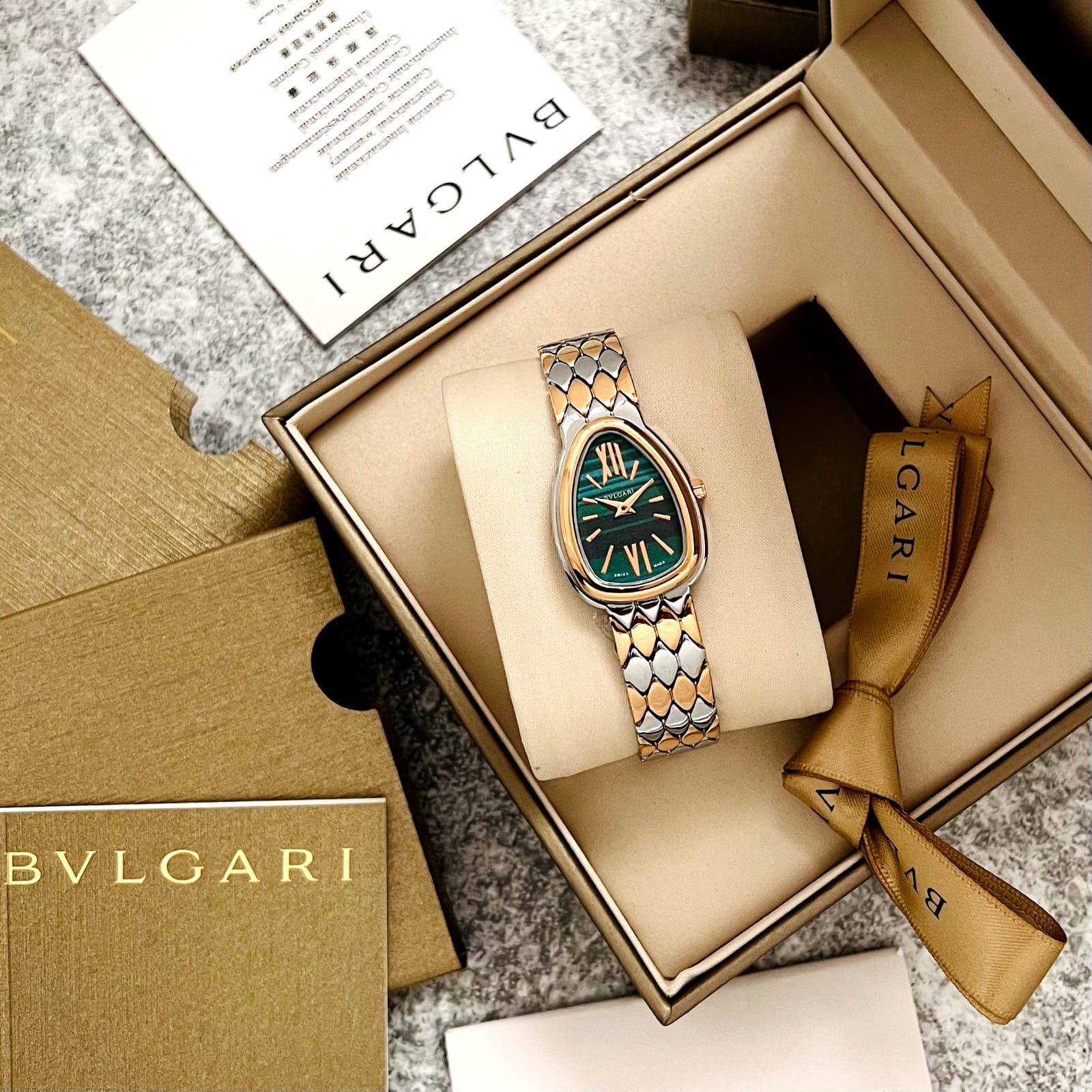 Bgari Serpenti Seduttori watch - AmazingBaba