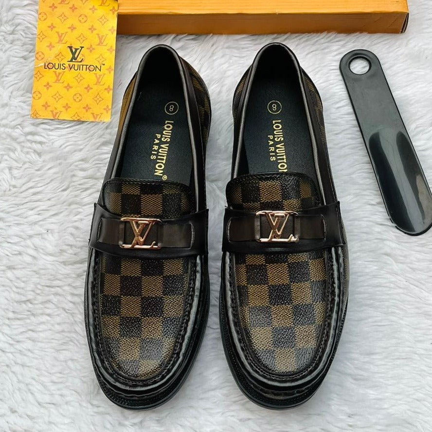 Amazing LV Buckle Check Loafers - AmazingBaba